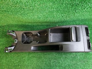 bontott CHEVROLET ORLANDO Könyöklő