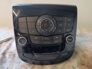 bontott CHEVROLET ORLANDO Középkonzol Vezérlő Panel