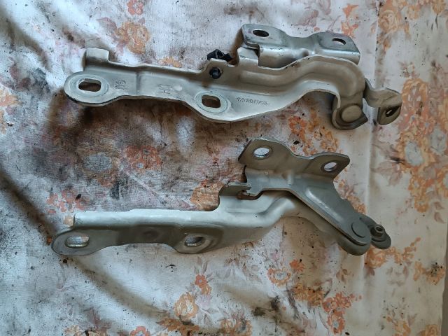 bontott CHEVROLET ORLANDO Motorháztető Zsanér Pár