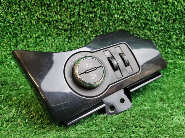 bontott CHEVROLET ORLANDO Világítás Kapcsoló