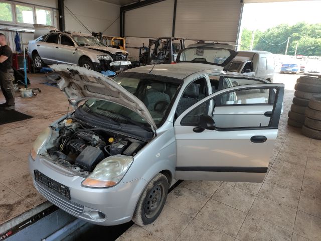 bontott CHEVROLET SPARK Bal első Csonkállvány Kerékaggyal