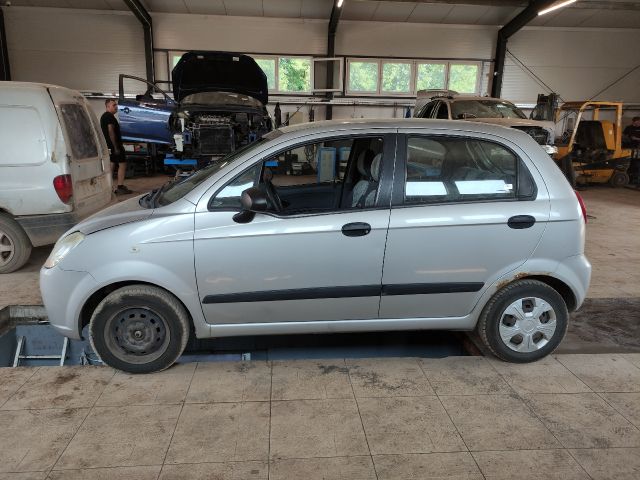 bontott CHEVROLET SPARK Bal hátsó Rugó