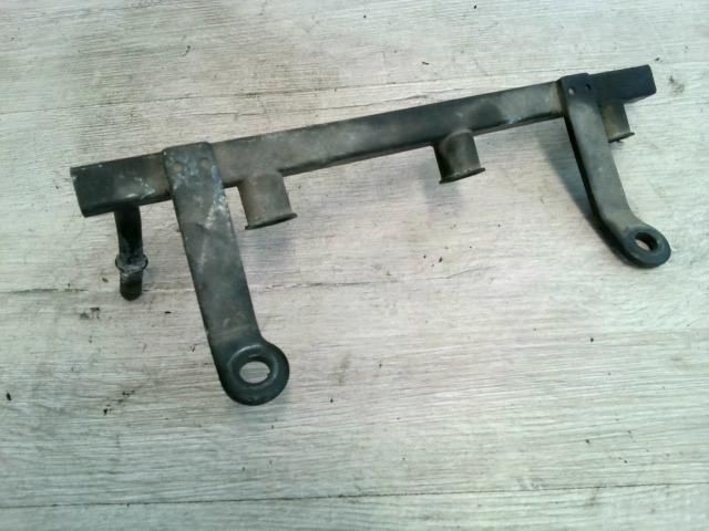 bontott CHEVROLET SPARK Porlasztó Sor / Híd