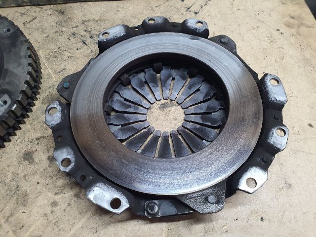 bontott CHEVROLET SPARK Kuplung Szett Lendkerékkel