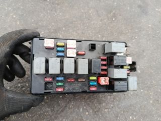 bontott CHEVROLET SPARK Biztosítéktábla Motortér