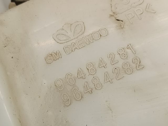 bontott CHEVROLET SPARK Ablakmosó Tartály