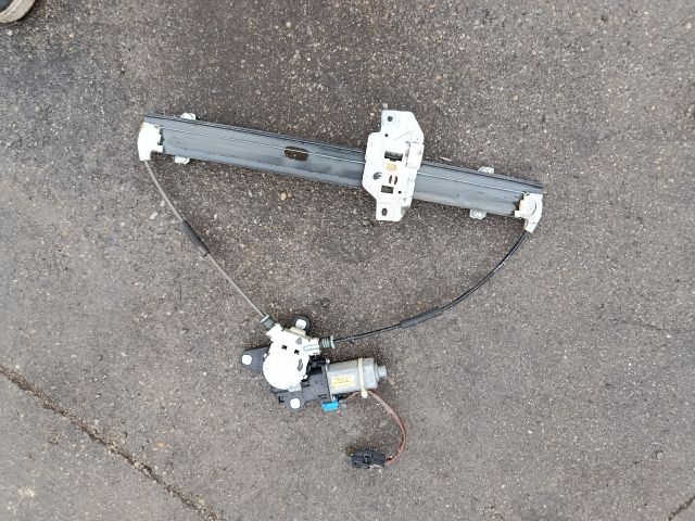 bontott CHEVROLET SPARK Bal első Ablakemelő Szerkezet (Elektromos)