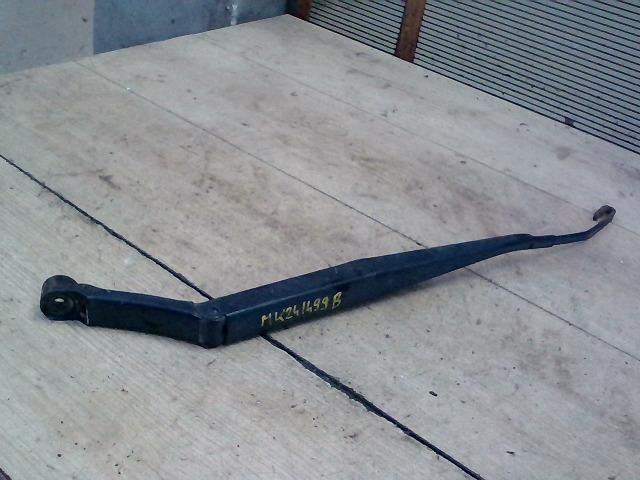 bontott CHEVROLET SPARK Bal első Ablaktörlő Kar