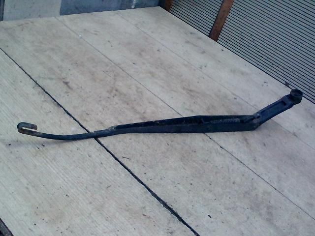 bontott CHEVROLET SPARK Bal első Ablaktörlő Kar