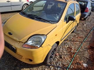 bontott CHEVROLET SPARK Bal hátsó Ajtó (Részeivel)