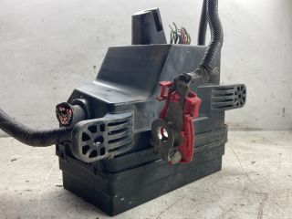 bontott CHEVROLET SPARK Biztosítéktábla Doboz