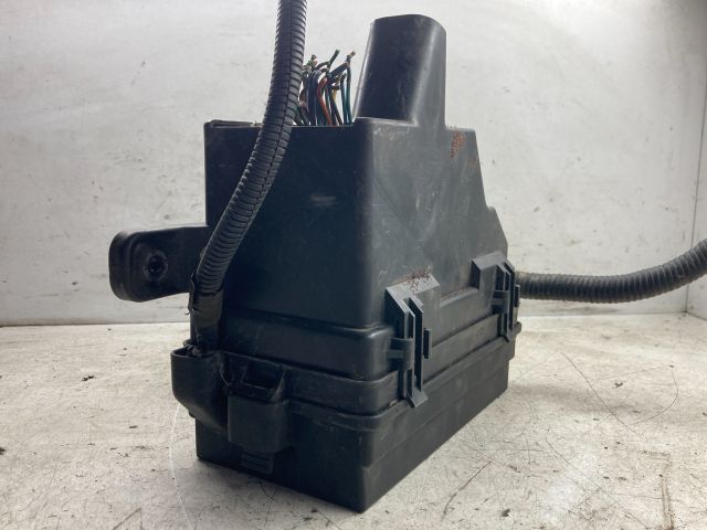 bontott CHEVROLET SPARK Biztosítéktábla Doboz