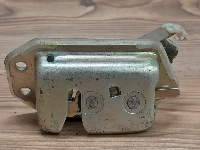 bontott CHEVROLET SPARK Csomagtérajtó Zárszerkezet