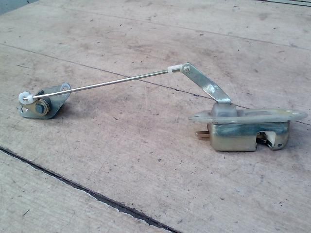 bontott CHEVROLET SPARK Csomagtérajtó Zárszerkezet