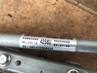 bontott CHEVROLET SPARK Első Ablaktörlő Szerkezet Motorral