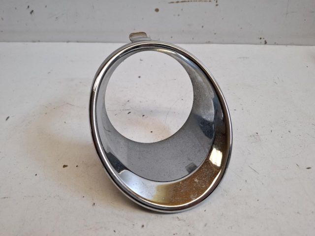 bontott CHEVROLET SPARK Első Lökhárító Jobb Díszrács