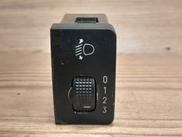 bontott CHEVROLET SPARK Fényszórómagasság Állító Kapcsoló