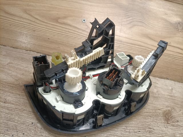 bontott CHEVROLET SPARK Fűtéskapcsoló (Nem klímás)