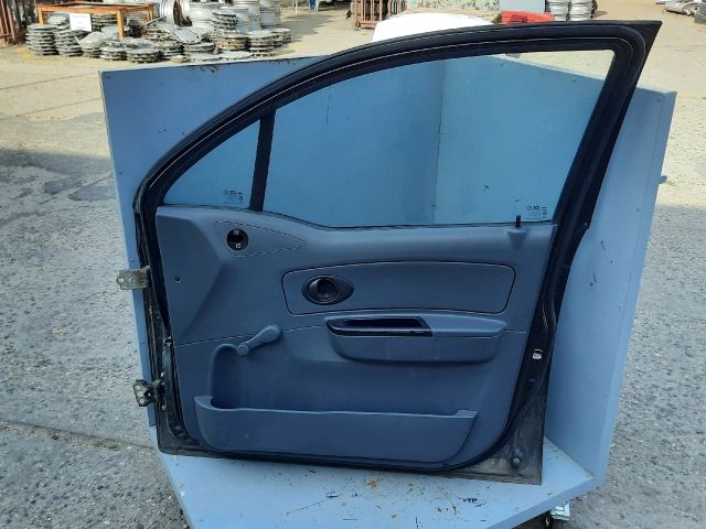 bontott CHEVROLET SPARK Jobb első Ajtó (Részeivel)