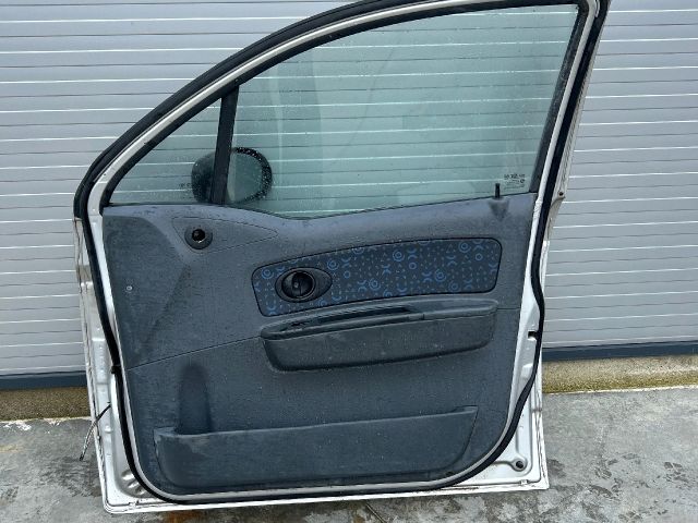 bontott CHEVROLET SPARK Jobb első Ajtó (Üres lemez)