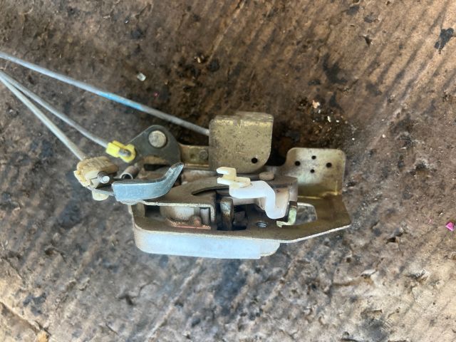 bontott CHEVROLET SPARK Jobb első Ajtózár