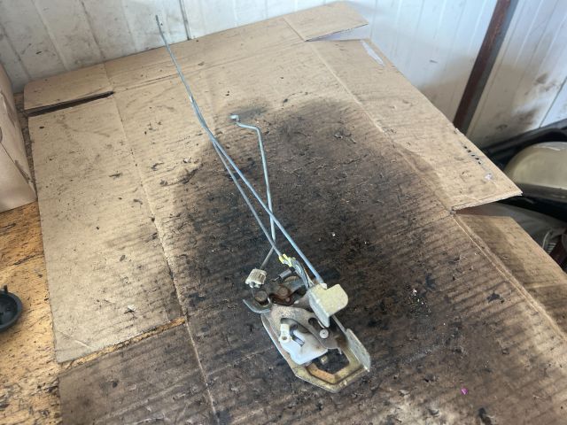 bontott CHEVROLET SPARK Jobb első Ajtózár