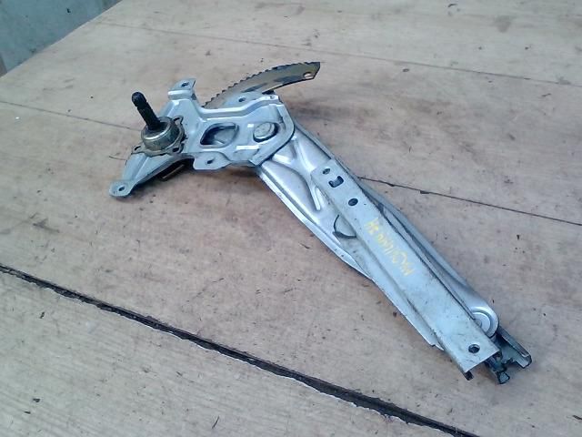 bontott CHEVROLET SPARK Jobb hátsó Ablakemelő Szerkezet (Mechanikus)