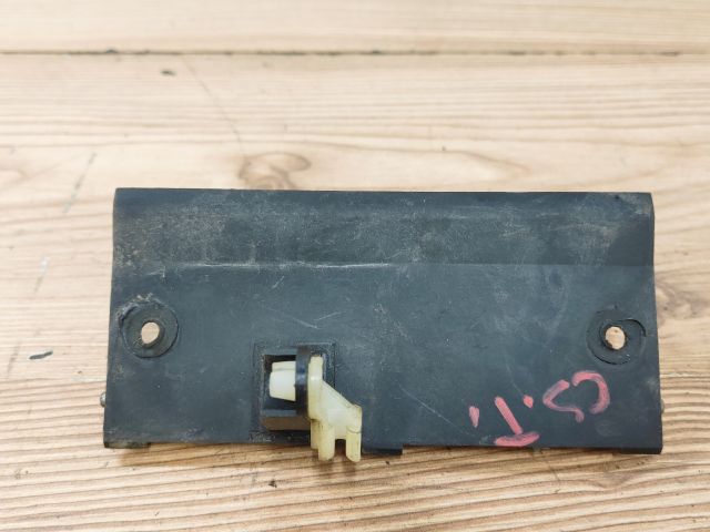 bontott CHEVROLET TACUMA Csomagtér Nyitó Kar / Gomb