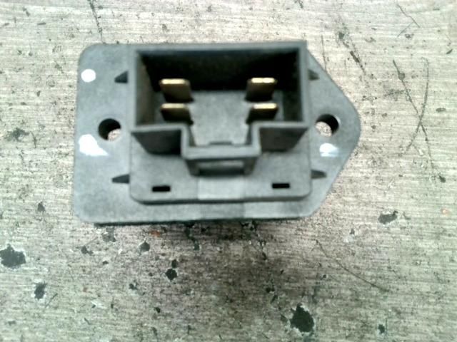 bontott CHEVROLET TACUMA Előtét Ellenállás Fűtőmotor