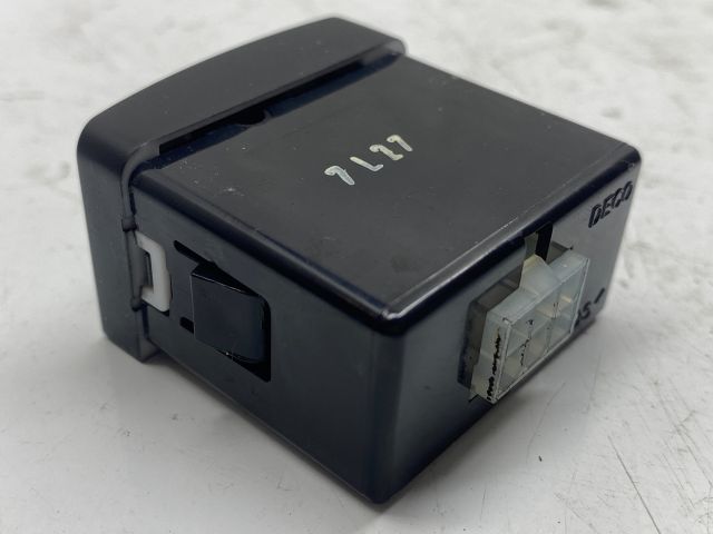 bontott CHEVROLET TACUMA Fényszórómagasság Állító Kapcsoló