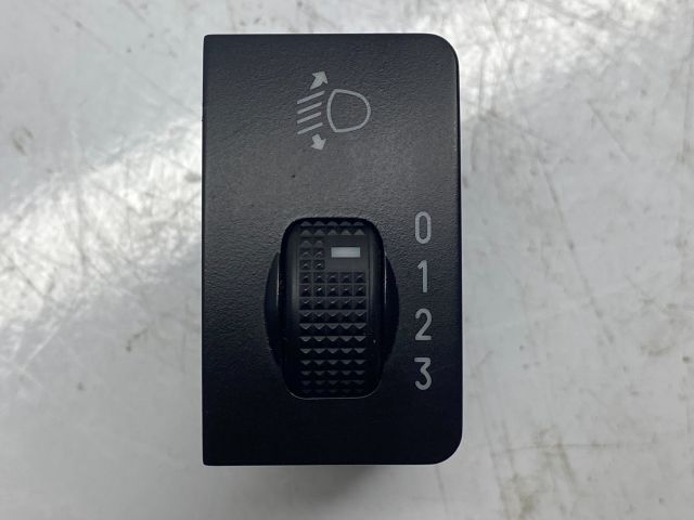 bontott CHEVROLET TACUMA Fényszórómagasság Állító Kapcsoló