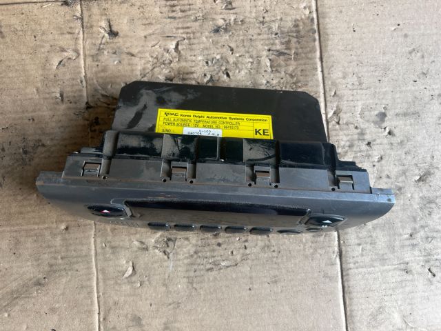 bontott CHEVROLET TACUMA Fűtéskapcsoló (digit klímás)