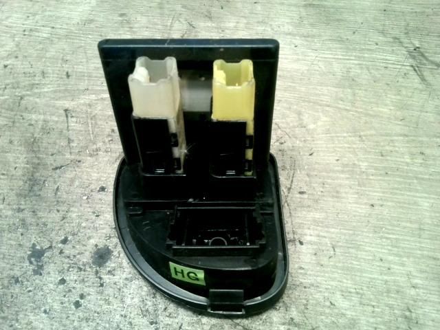 bontott CHEVROLET TACUMA Hátsó Ködzárófény Kapcsoló