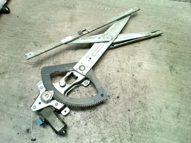 bontott CHEVROLET TACUMA Jobb első Ablakemelő Szerkezet (Elektromos)