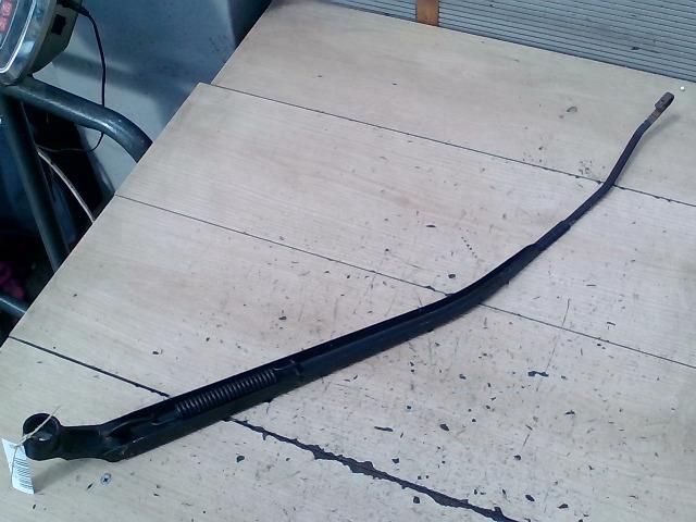 bontott CHEVROLET TACUMA Jobb első Ablaktörlő Kar