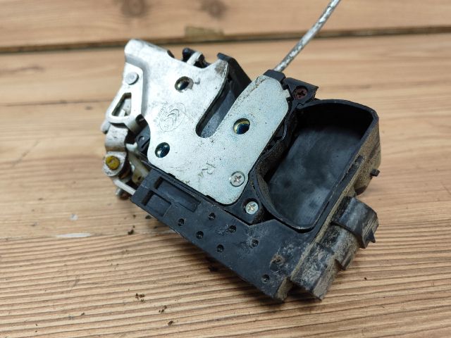 bontott CHEVROLET TACUMA Jobb első Ajtózár