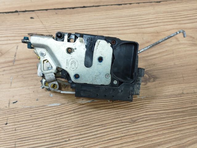 bontott CHEVROLET TACUMA Jobb első Ajtózár