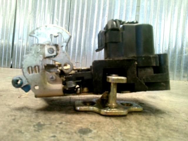 bontott CHEVROLET TACUMA Jobb első Ajtózár