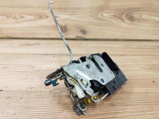 bontott CHEVROLET TACUMA Jobb első Ajtózár