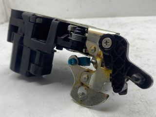 bontott CHEVROLET TACUMA Jobb hátsó Ajtózár