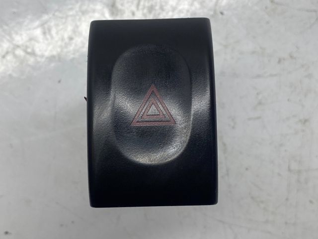 bontott CHEVROLET TACUMA Vészvillogó Kapcsoló