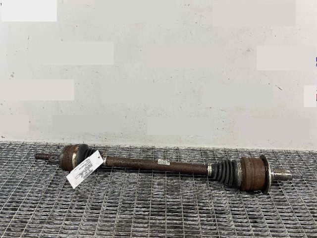 bontott CHRYSLER 300 Bal hátsó Féltengely