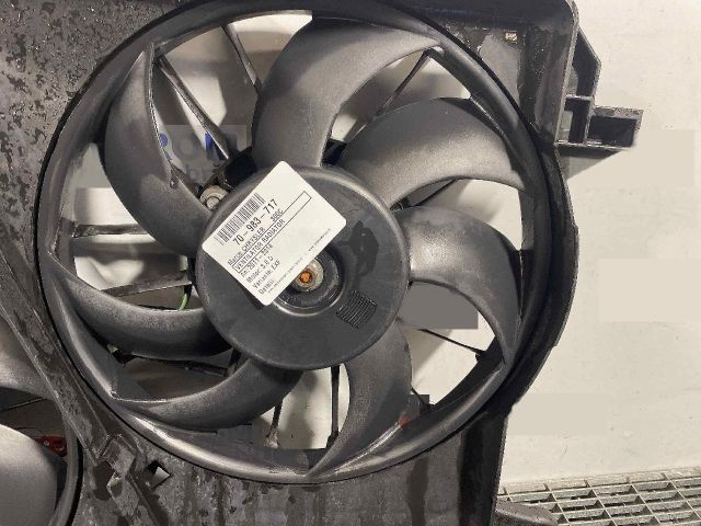 bontott CHRYSLER 300 Hűtőventilátor