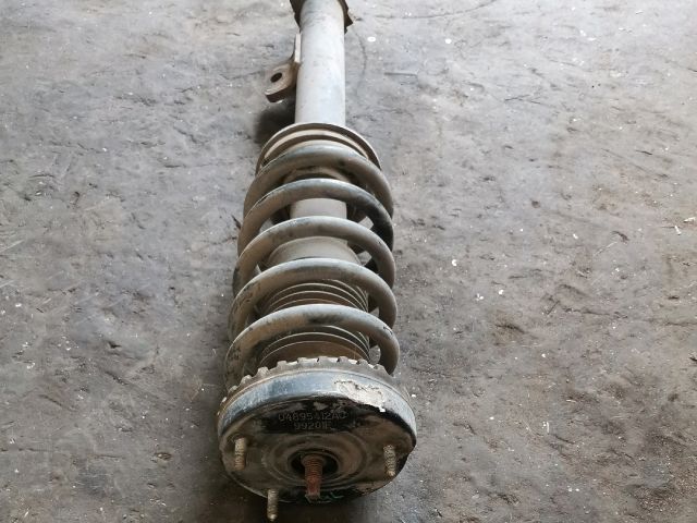 bontott CHRYSLER 300 Jobb első Gólyaláb (Lengécsillapító, Rugó)