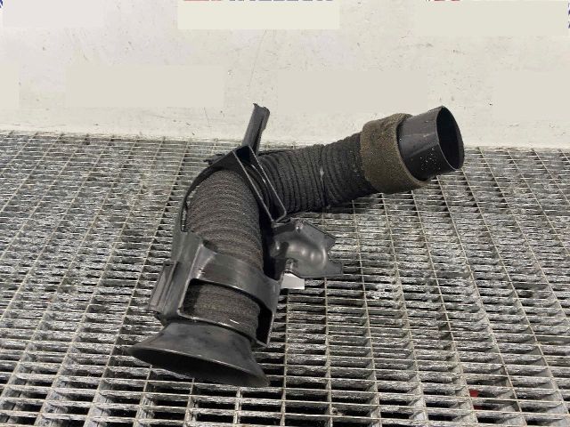 bontott CHRYSLER 300 Légbeömlő Cső