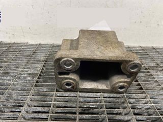 bontott CHRYSLER 300 Motor Tartó Bak Bal