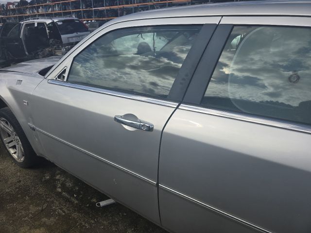 bontott CHRYSLER 300 Bal első Ajtó (Üres lemez)