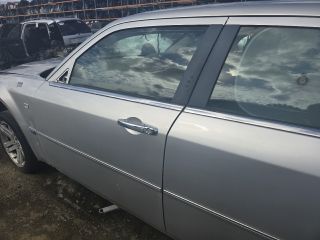 bontott CHRYSLER 300 Bal első Ajtó (Üres lemez)