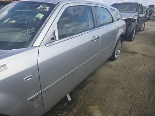 bontott CHRYSLER 300 Bal első Ajtó (Üres lemez)