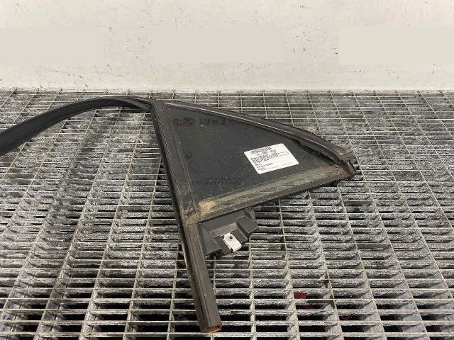 bontott CHRYSLER 300 Bal hátsó Fixüveg (Ajtóban)